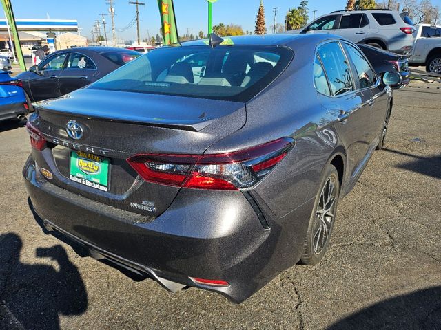 2021 Toyota Camry Hybrid SE