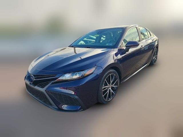 2021 Toyota Camry Hybrid SE