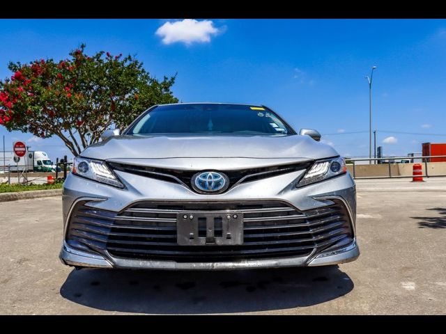 2021 Toyota Camry Hybrid XLE