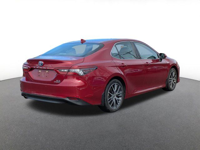 2021 Toyota Camry Hybrid XLE