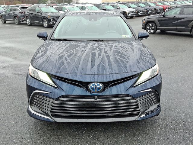 2021 Toyota Camry Hybrid XLE