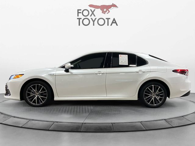 2021 Toyota Camry Hybrid XLE