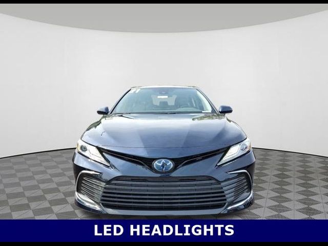 2021 Toyota Camry Hybrid XLE