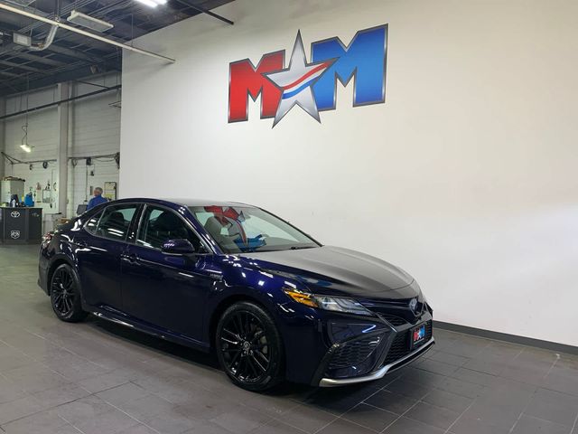 2021 Toyota Camry Hybrid XSE