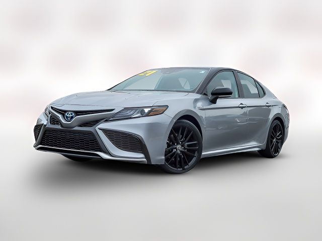 2021 Toyota Camry Hybrid XSE