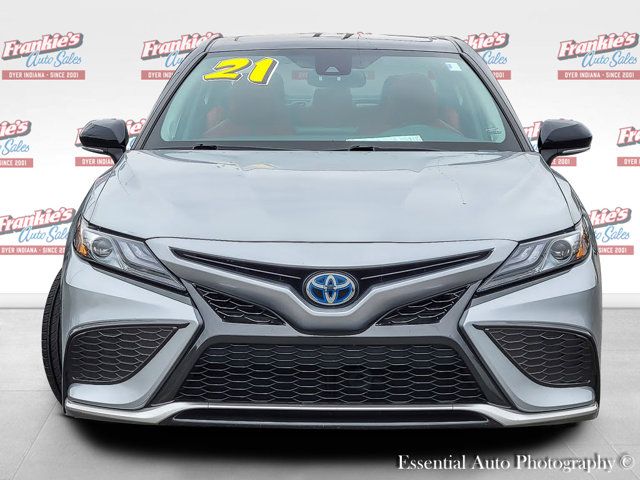 2021 Toyota Camry Hybrid XSE