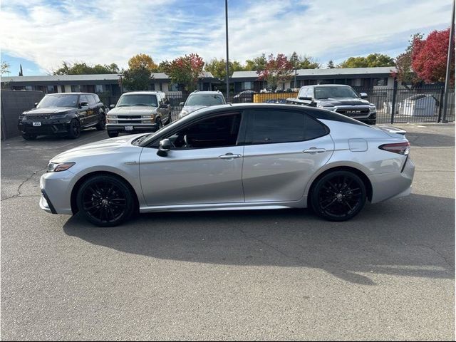 2021 Toyota Camry Hybrid XSE