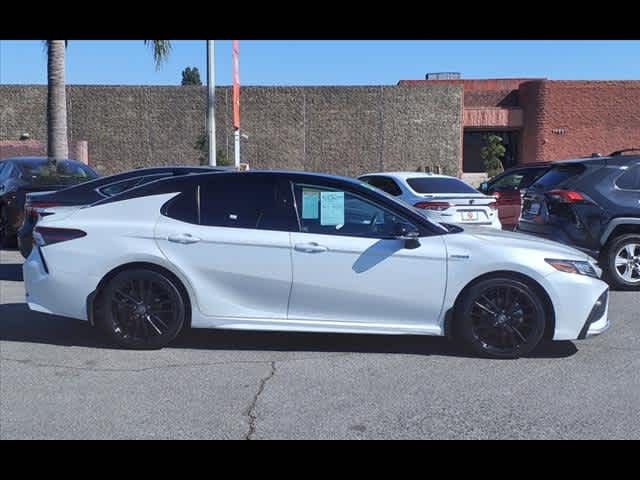 2021 Toyota Camry Hybrid XSE