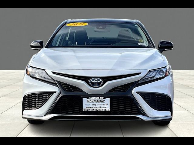 2021 Toyota Camry Hybrid XSE