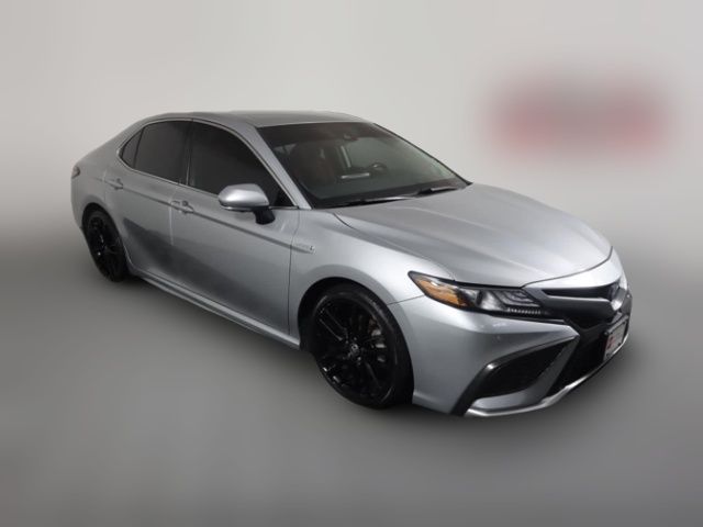 2021 Toyota Camry Hybrid XSE