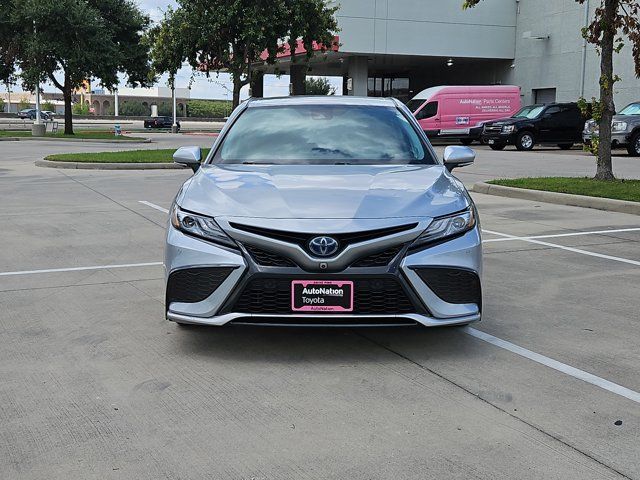 2021 Toyota Camry Hybrid XSE