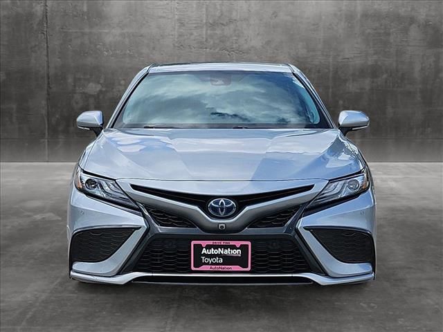 2021 Toyota Camry Hybrid XSE