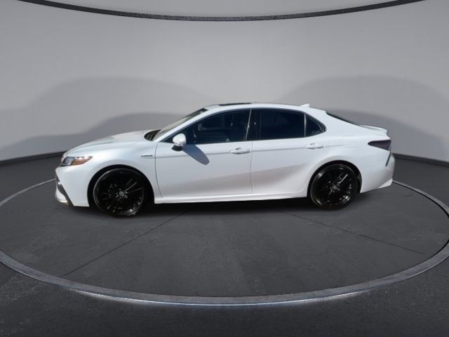 2021 Toyota Camry Hybrid XSE