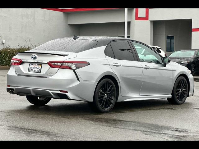 2021 Toyota Camry Hybrid XSE