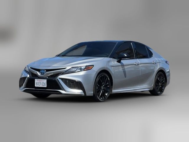 2021 Toyota Camry Hybrid XSE