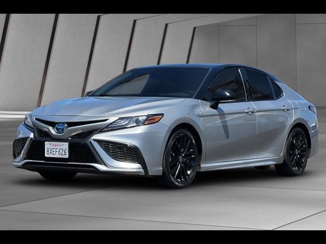 2021 Toyota Camry Hybrid XSE