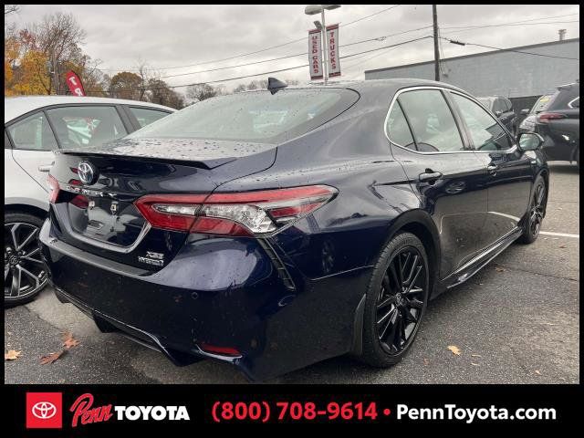 2021 Toyota Camry Hybrid XSE