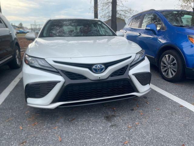 2021 Toyota Camry Hybrid XSE