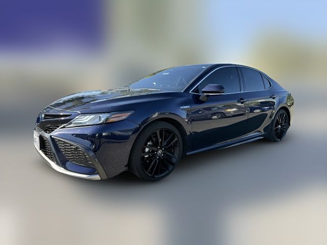 2021 Toyota Camry Hybrid XSE