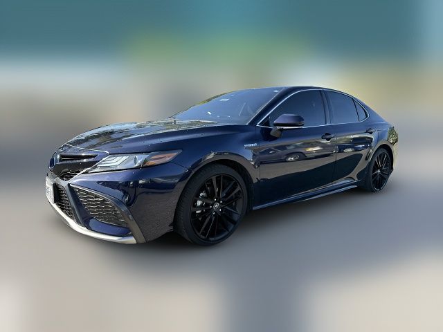 2021 Toyota Camry Hybrid XSE