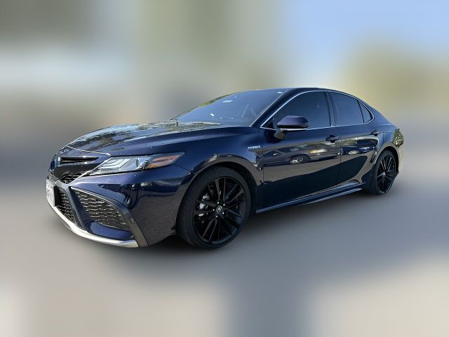 2021 Toyota Camry Hybrid XSE