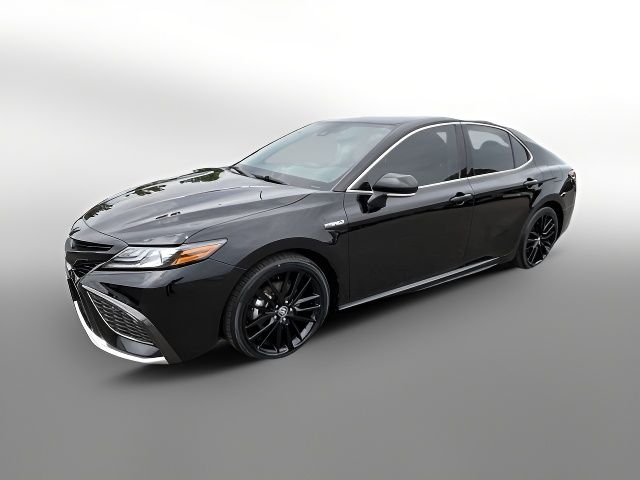 2021 Toyota Camry Hybrid XSE