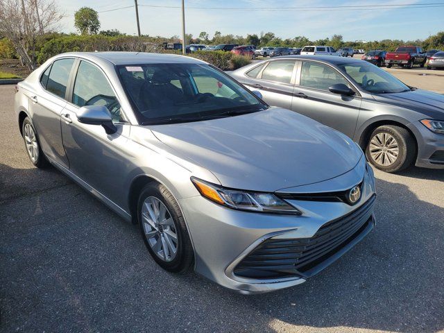 2021 Toyota Camry LE