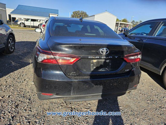 2021 Toyota Camry LE