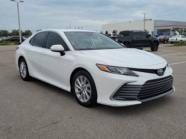 2021 Toyota Camry LE