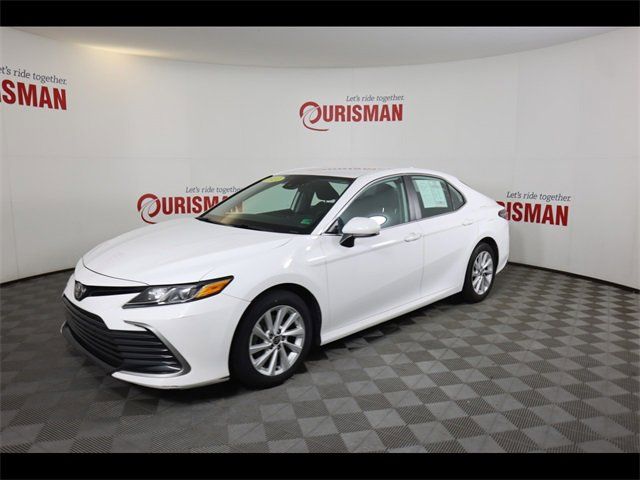 2021 Toyota Camry LE