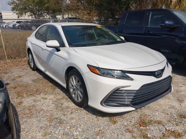 2021 Toyota Camry LE