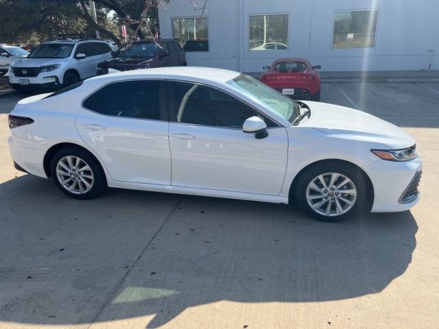 2021 Toyota Camry LE