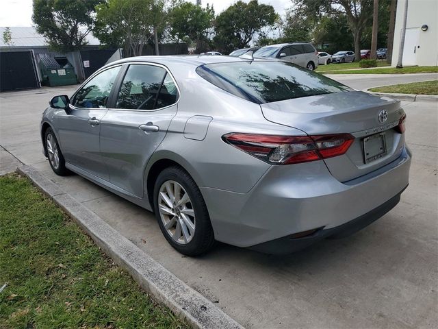 2021 Toyota Camry LE