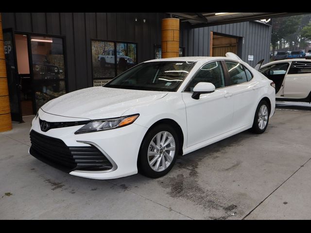 2021 Toyota Camry LE