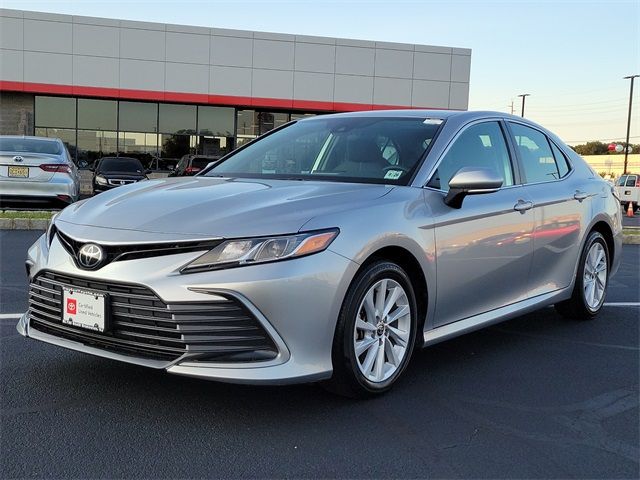 2021 Toyota Camry LE