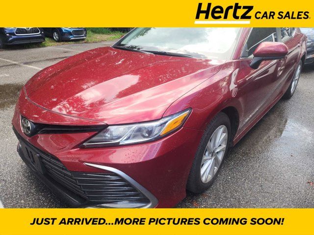 2021 Toyota Camry LE