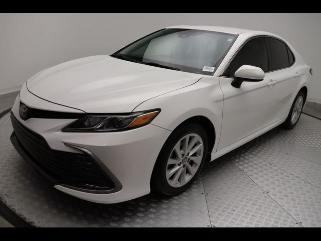 2021 Toyota Camry LE