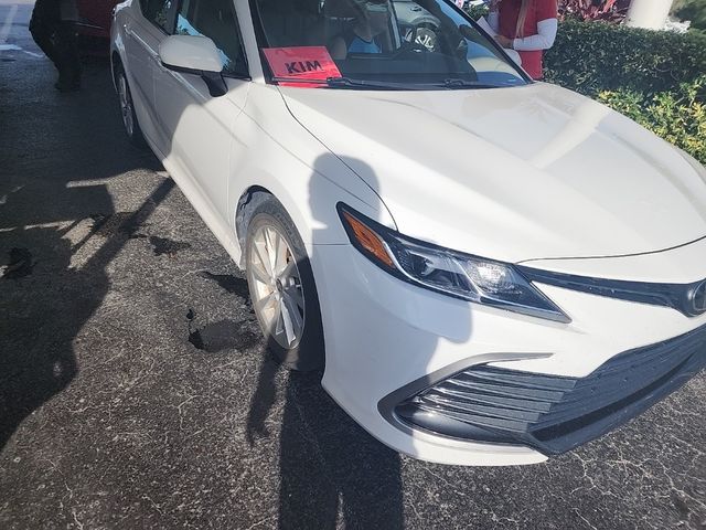 2021 Toyota Camry LE