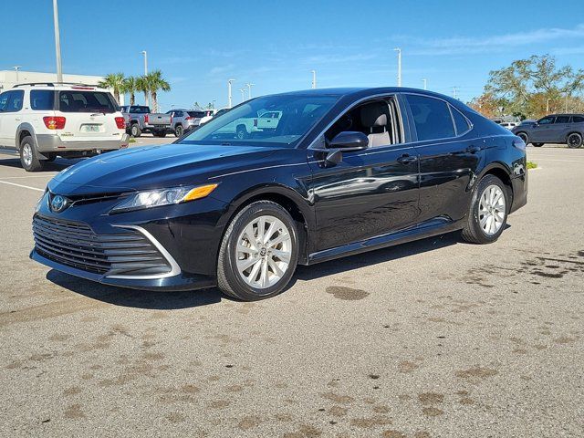 2021 Toyota Camry LE