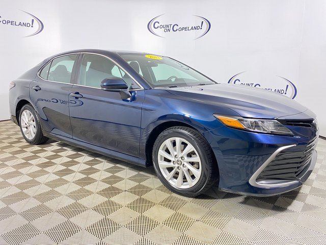 2021 Toyota Camry LE