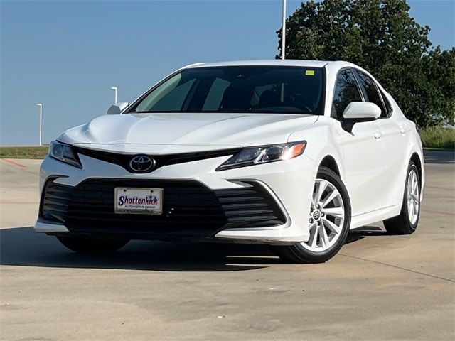 2021 Toyota Camry LE