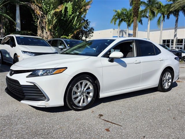 2021 Toyota Camry LE