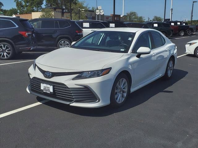 2021 Toyota Camry LE