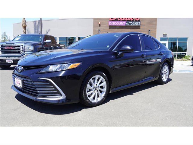 2021 Toyota Camry LE