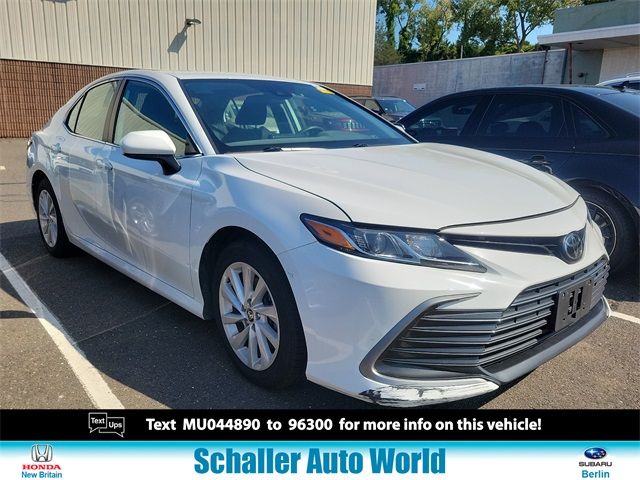 2021 Toyota Camry LE