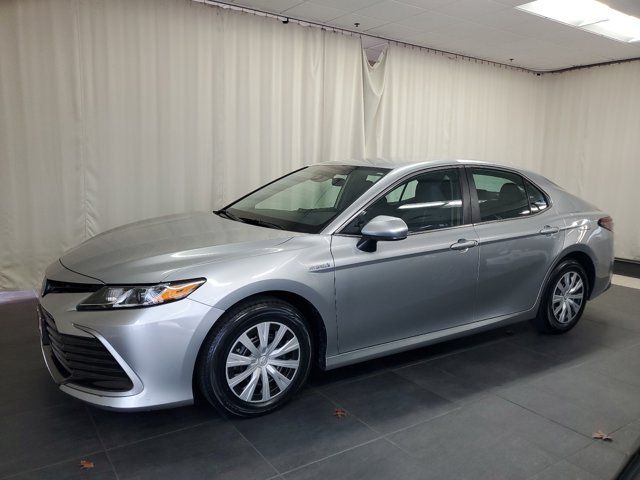 2021 Toyota Camry Hybrid LE