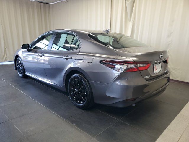 2021 Toyota Camry Hybrid LE