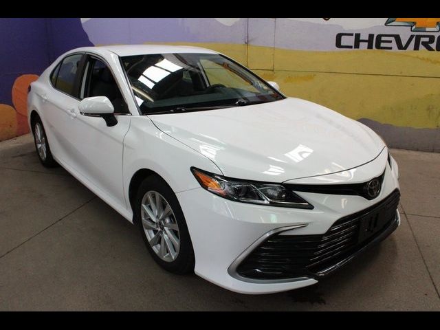 2021 Toyota Camry LE