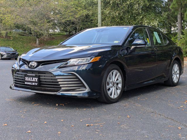 2021 Toyota Camry LE