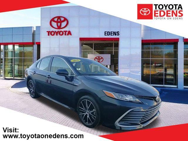 2021 Toyota Camry Hybrid LE